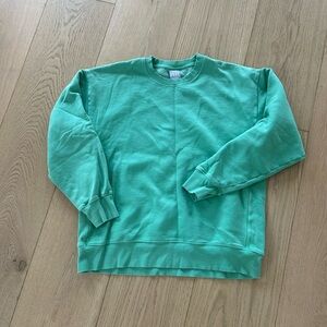 Green aritzia TNA boyfriend sweater size L
